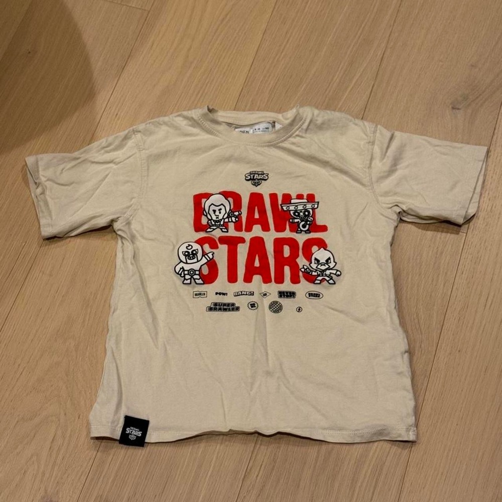 Zara Brawl Stars cream t-shirt euc size 9-10 years.